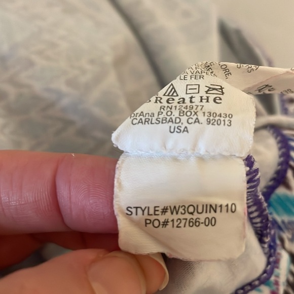 PRana women’s medium dress knee shelf bra stretch Quinn racer back Chevron - Picture 8 of 11